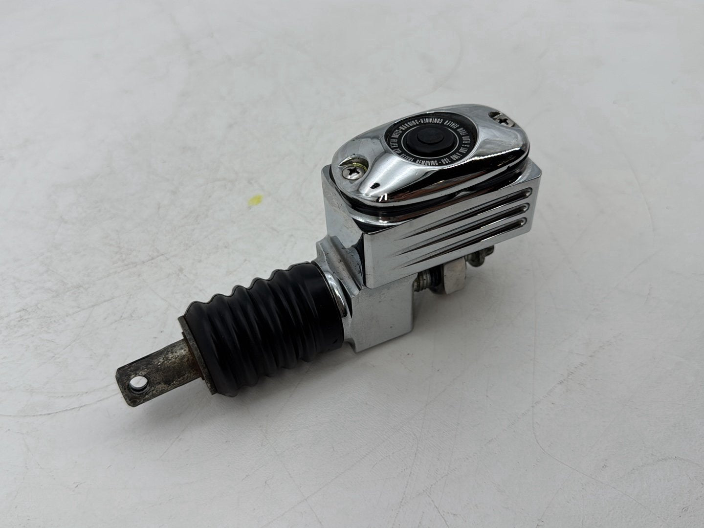 1999 - 2006 Harley-Davidson Touring Road King Classic Rear Brake Master Cylinder Reservoir  	41755-99B