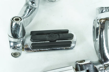 1999 - 2006 Harley-Davidson Touring Road King Front Right Left Highway Foot Pegs 50130-95A