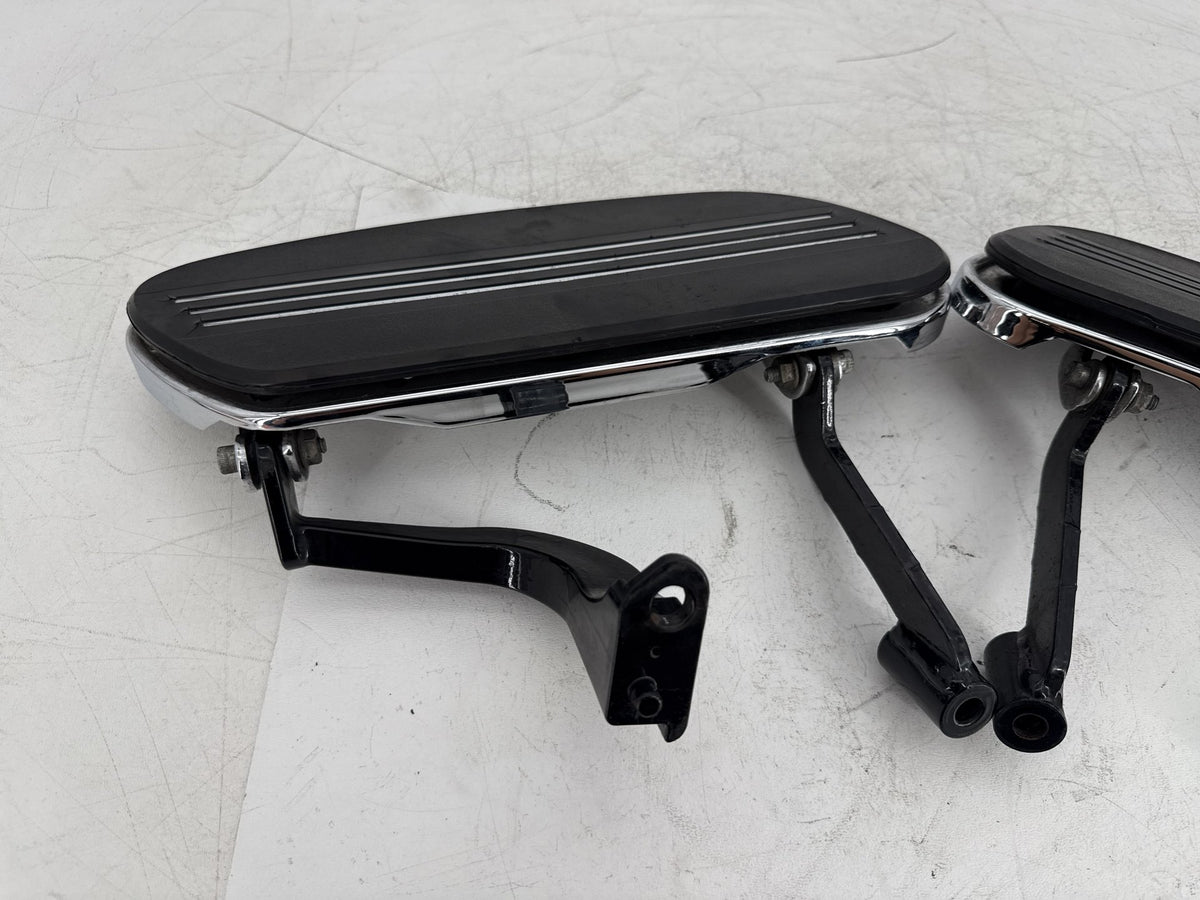 2013 Harley Street Glide Touring FLHX OEM Left Right Driver Floorboard Foot Rest