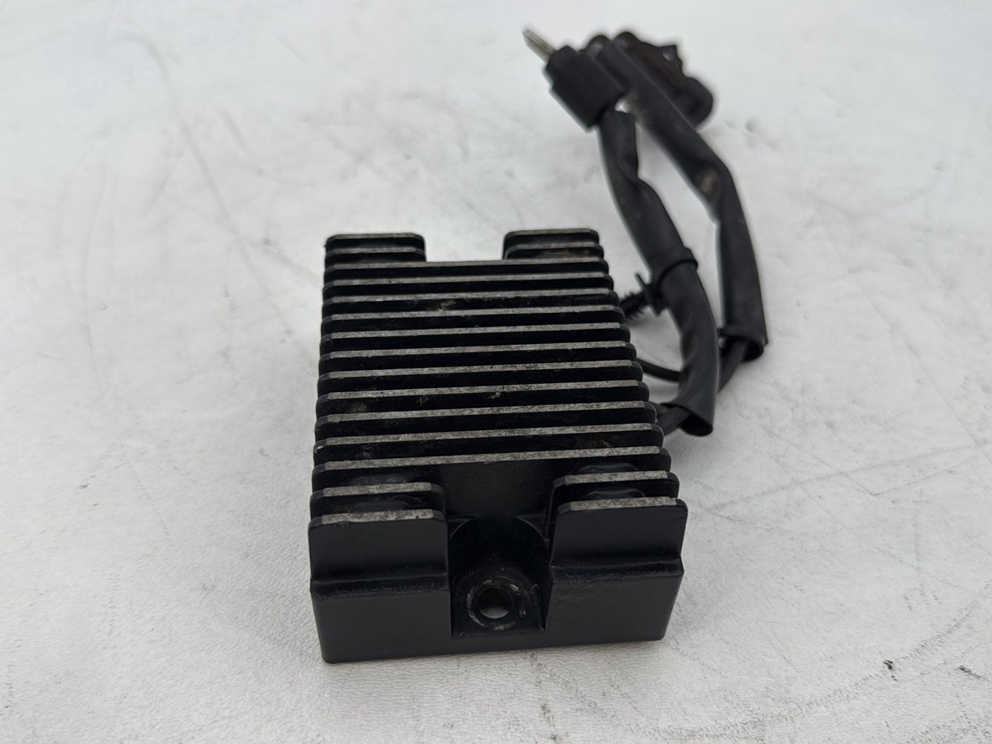 2004 - 2013 Harley-Davidson Sportster 1200 Custom Voltage Regulator Rectifier  74523-04