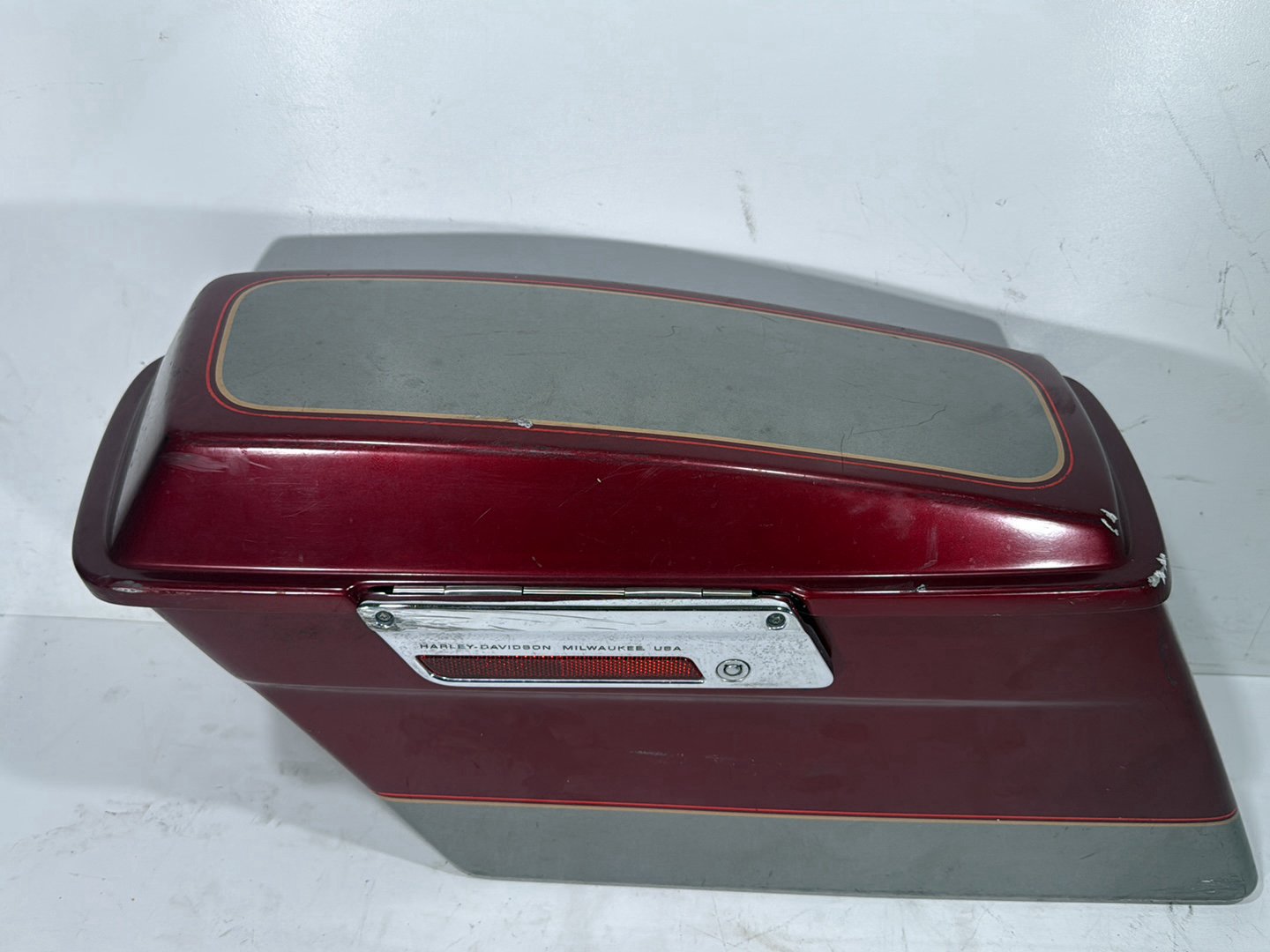 1996 Harley Electra Glide Touring FLHT OEM Left 1 Saddlebag Luggage NO Key