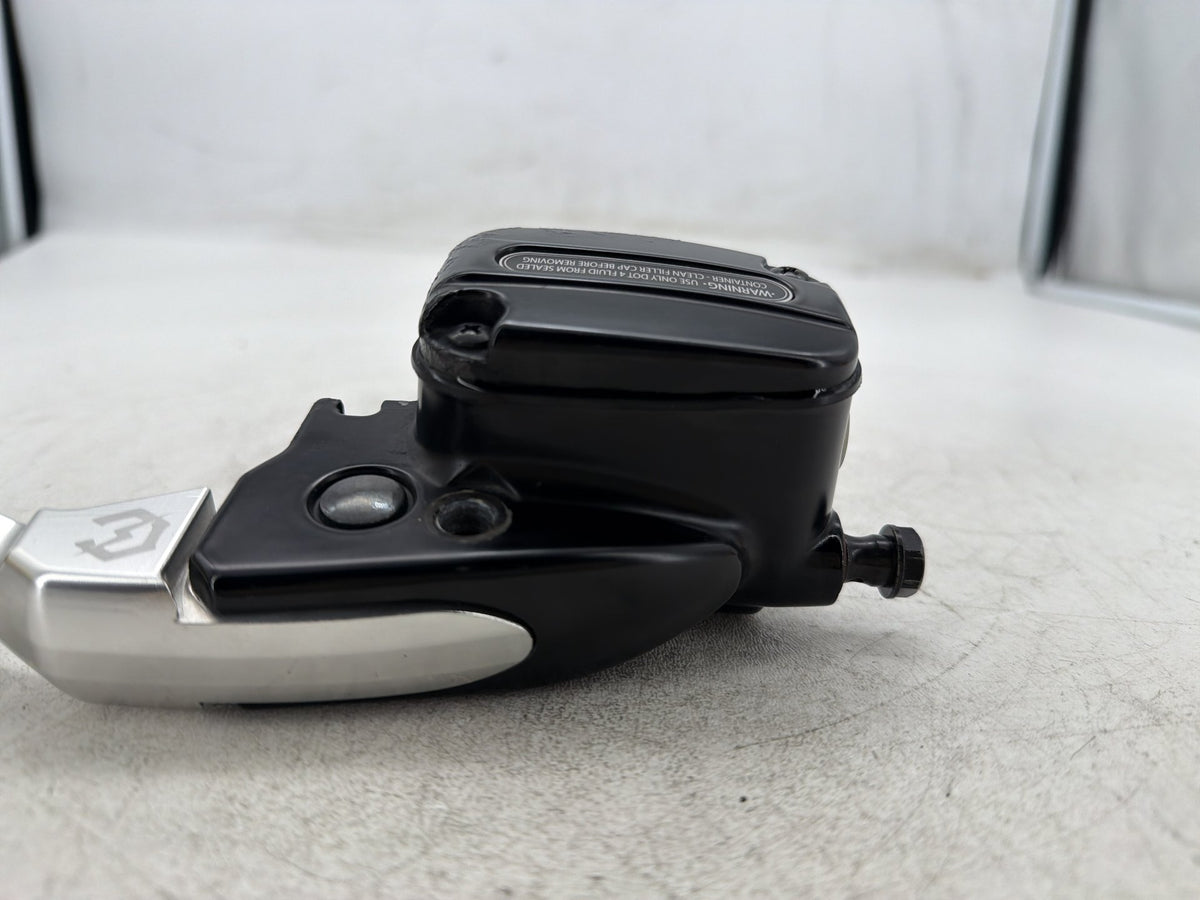 2011 Harley Electra Touring Police OEM Front Right Brake Lever Master Cylinder
