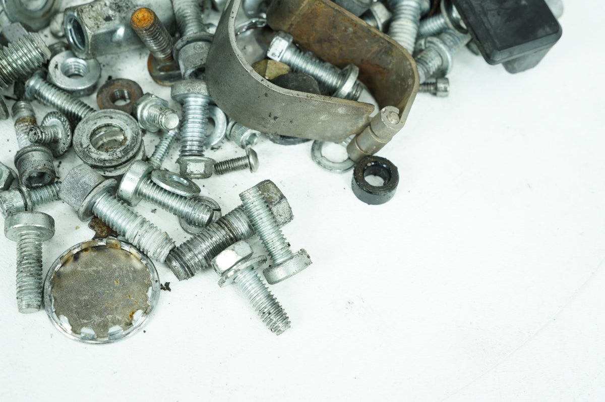 2009 Harley-Davidson Touring FLHTC - Hardware Bolts Nuts & Brackets
