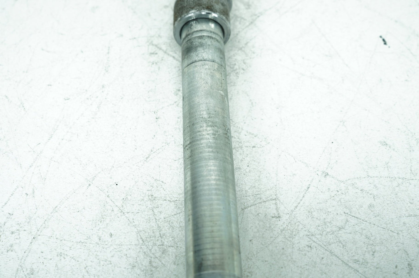 1999 - 2006 Harley-Davidson Touring Electra Ultra Classic Front Wheel Axle Bolt Shaft 43364-00