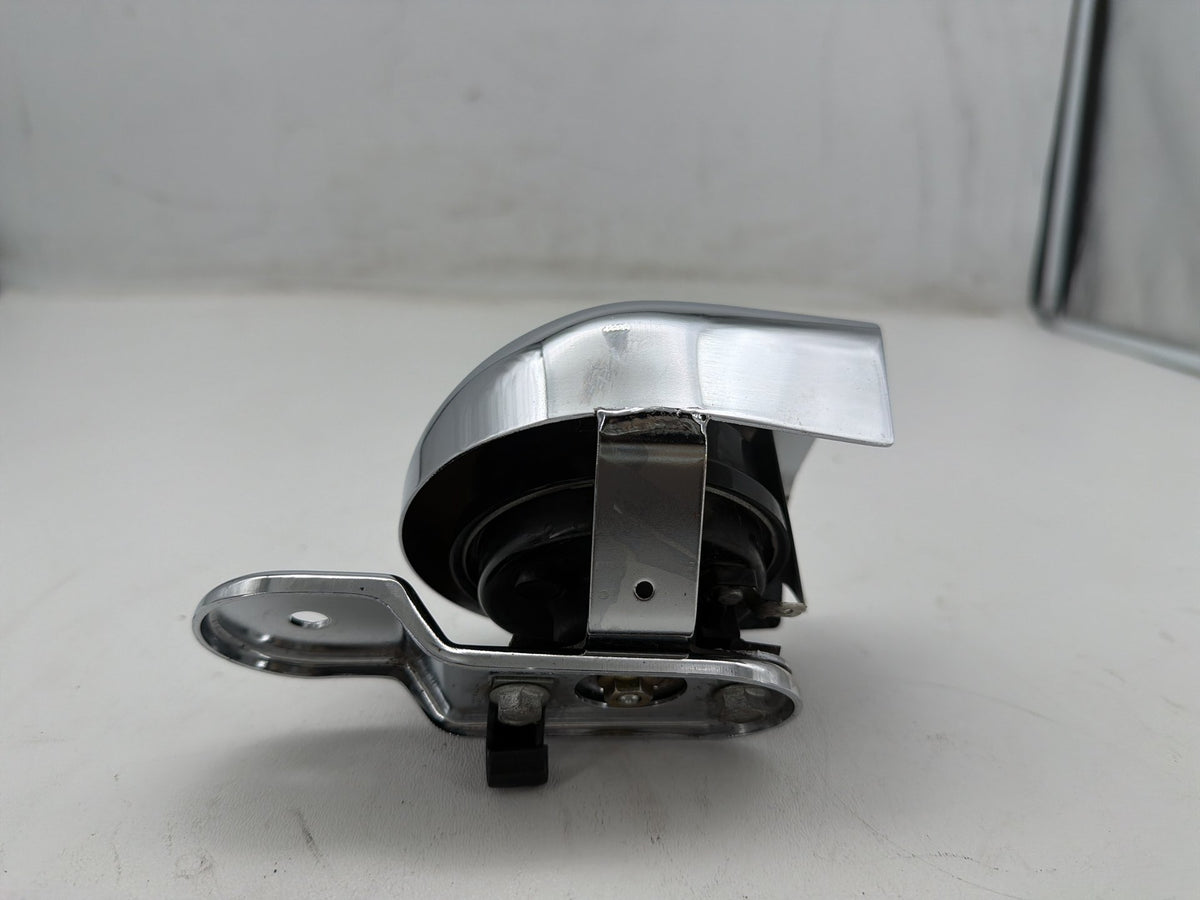 1995 Harley Electra Glide Touring Classic OEM Horn Signal Klaxon Chrome Cover