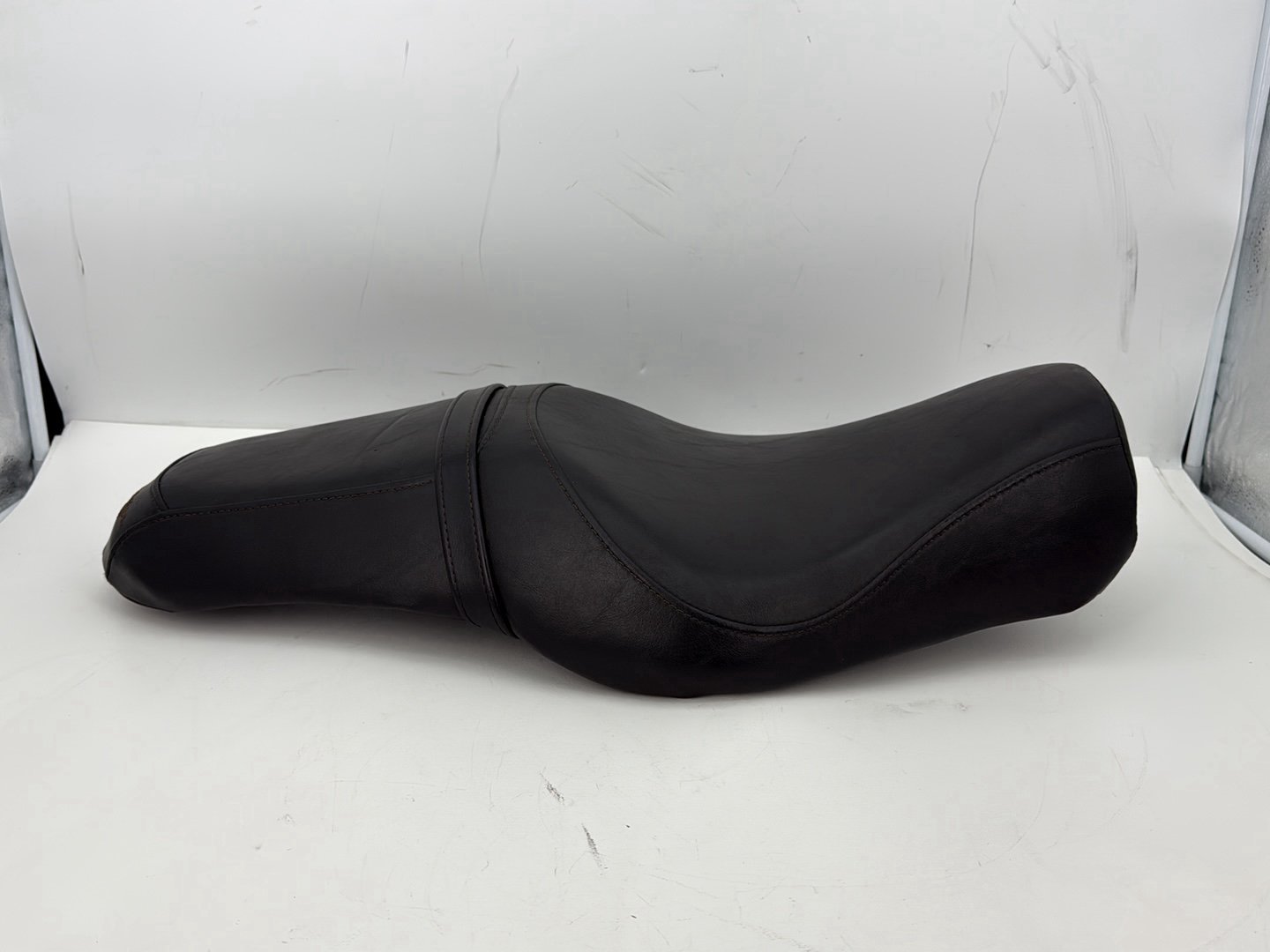 2009 Harley Sportster XL1200C 1200 Custom OEM Passenger Rider Driver Seat Saddle