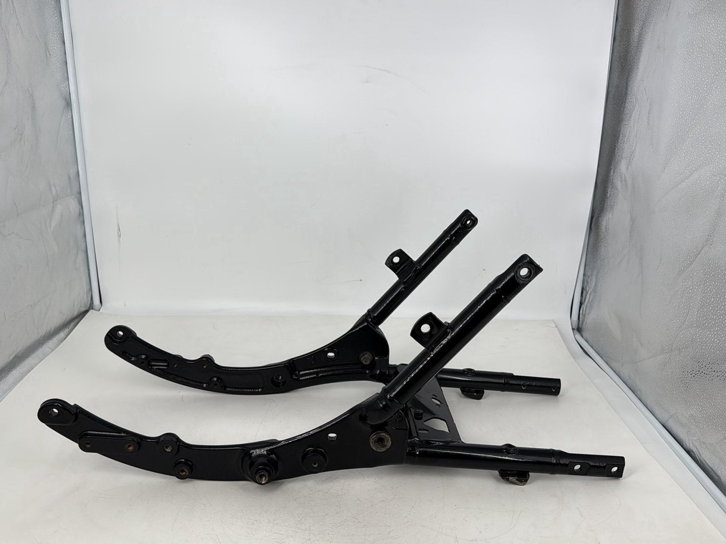 2008 - 2016 Harley-Davidson Touring Street Glide Rear Sub Frame Subframe Tail Rail 48079-09BHP