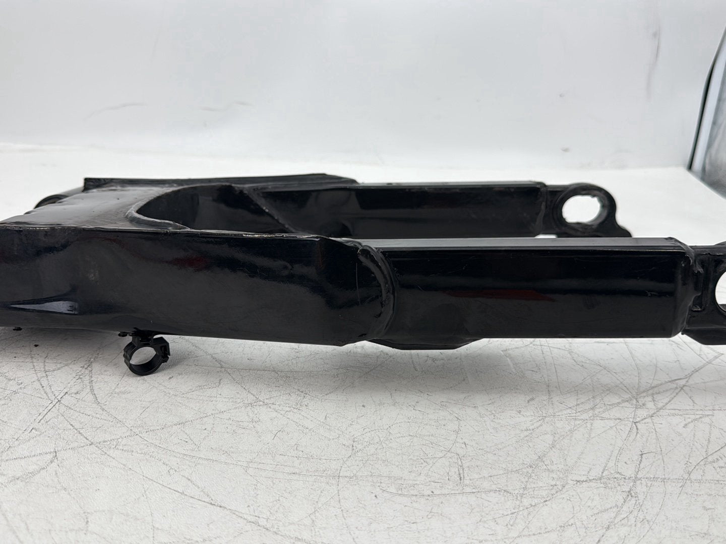 2004 Harley Touring FLHT Electra Glide OEM Rear Fork Swingarm Swing Arm