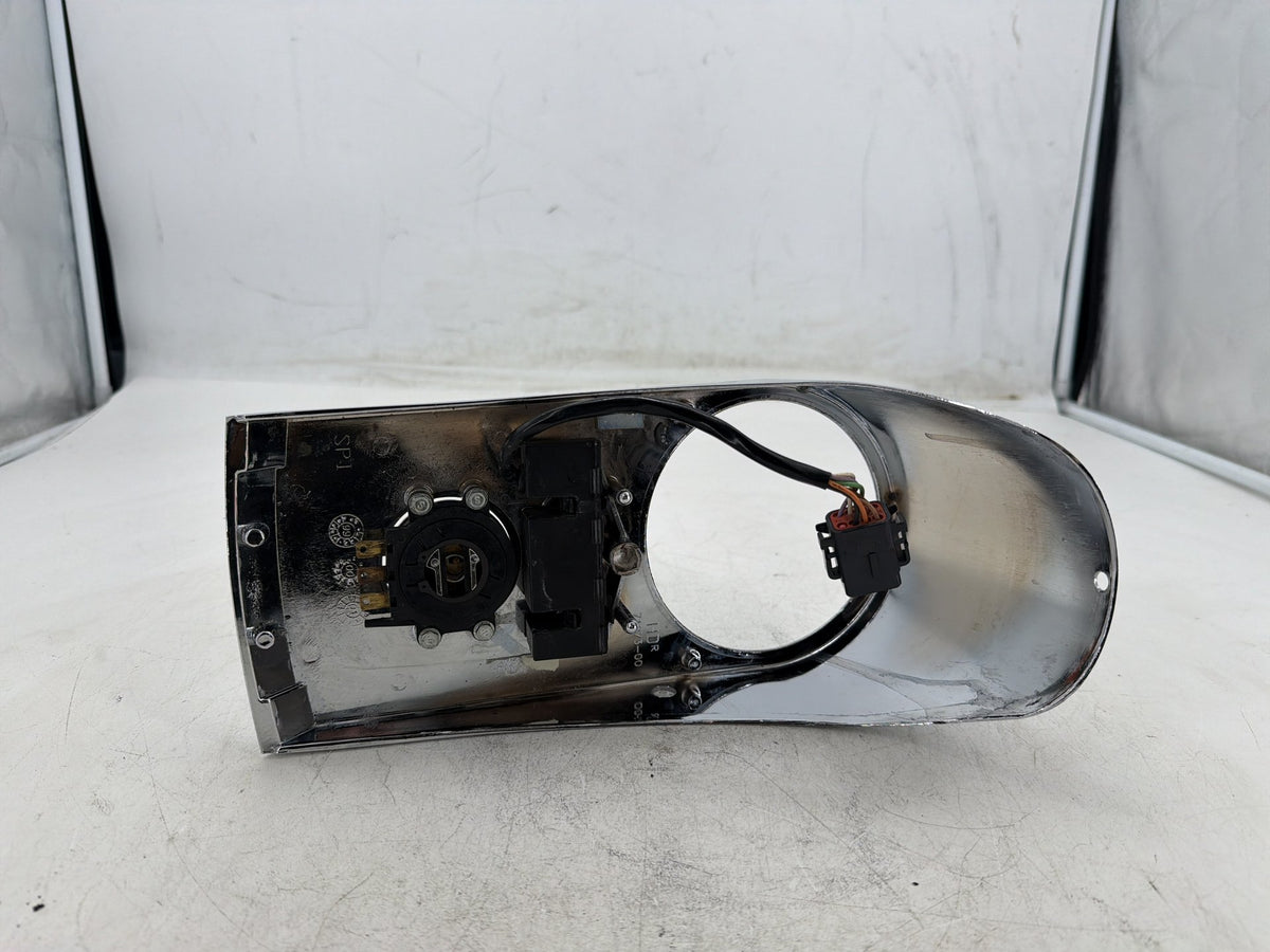 2001 Harley Heritage Softail Classic OEM Fuel Gas Tank Dash Console 71250-00A