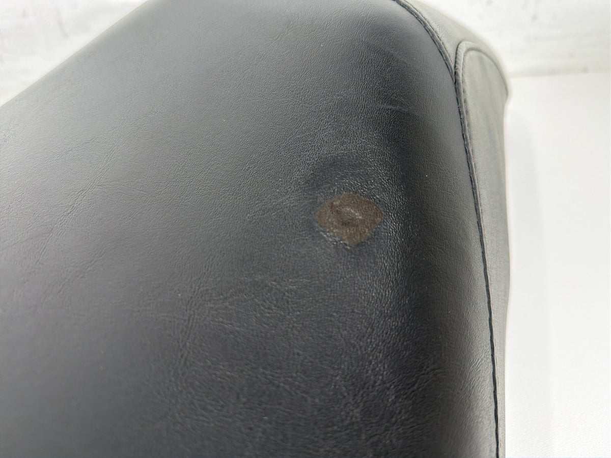 2008 Harley Softail Custom FXSTC OEM Passenger Rider Driver Seat Saddle