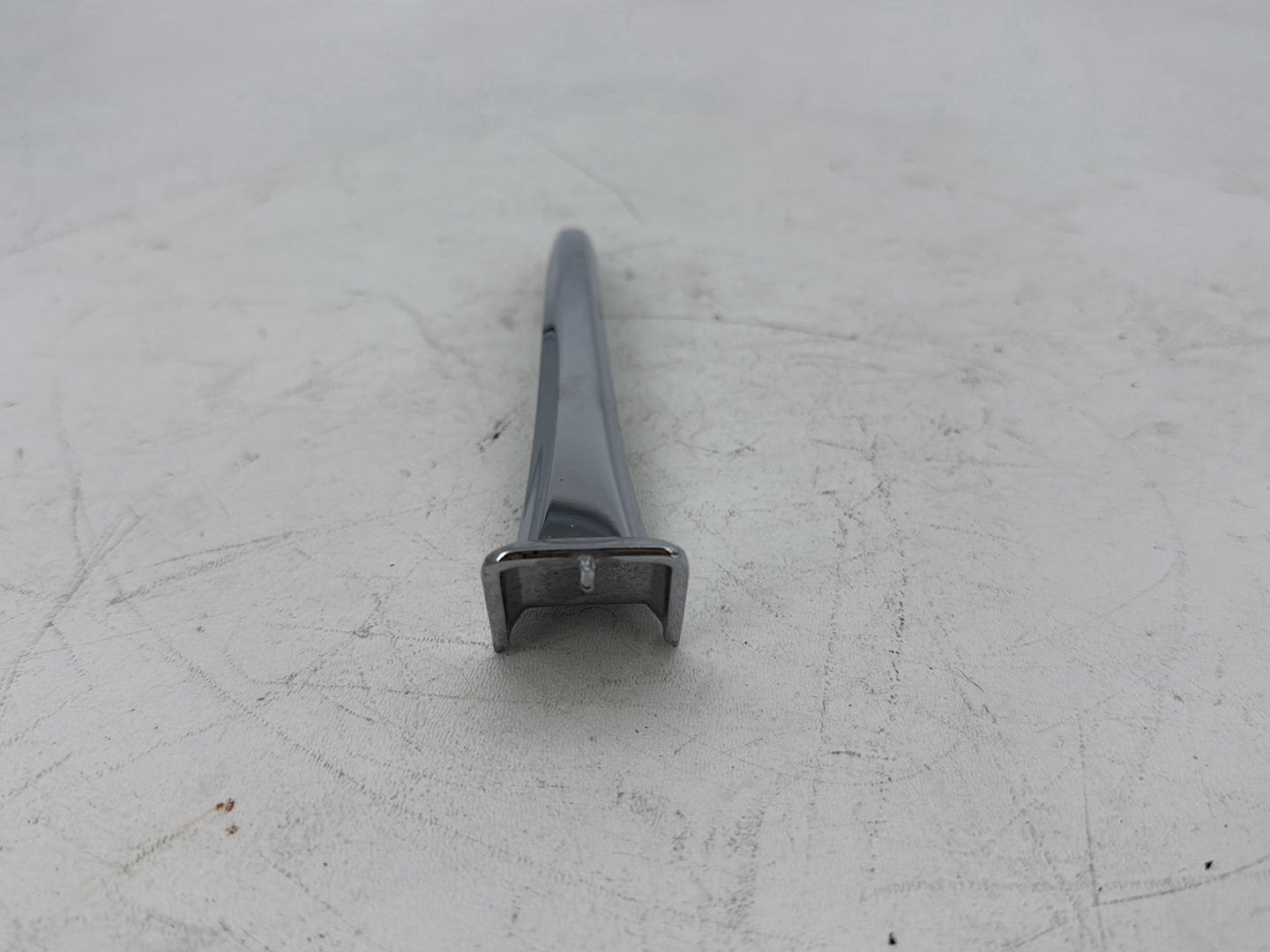 1999 - 2006 Harley-Davidson Touring Road King Police Front Upper Nacelle Headlight Cover Panel 67868-94