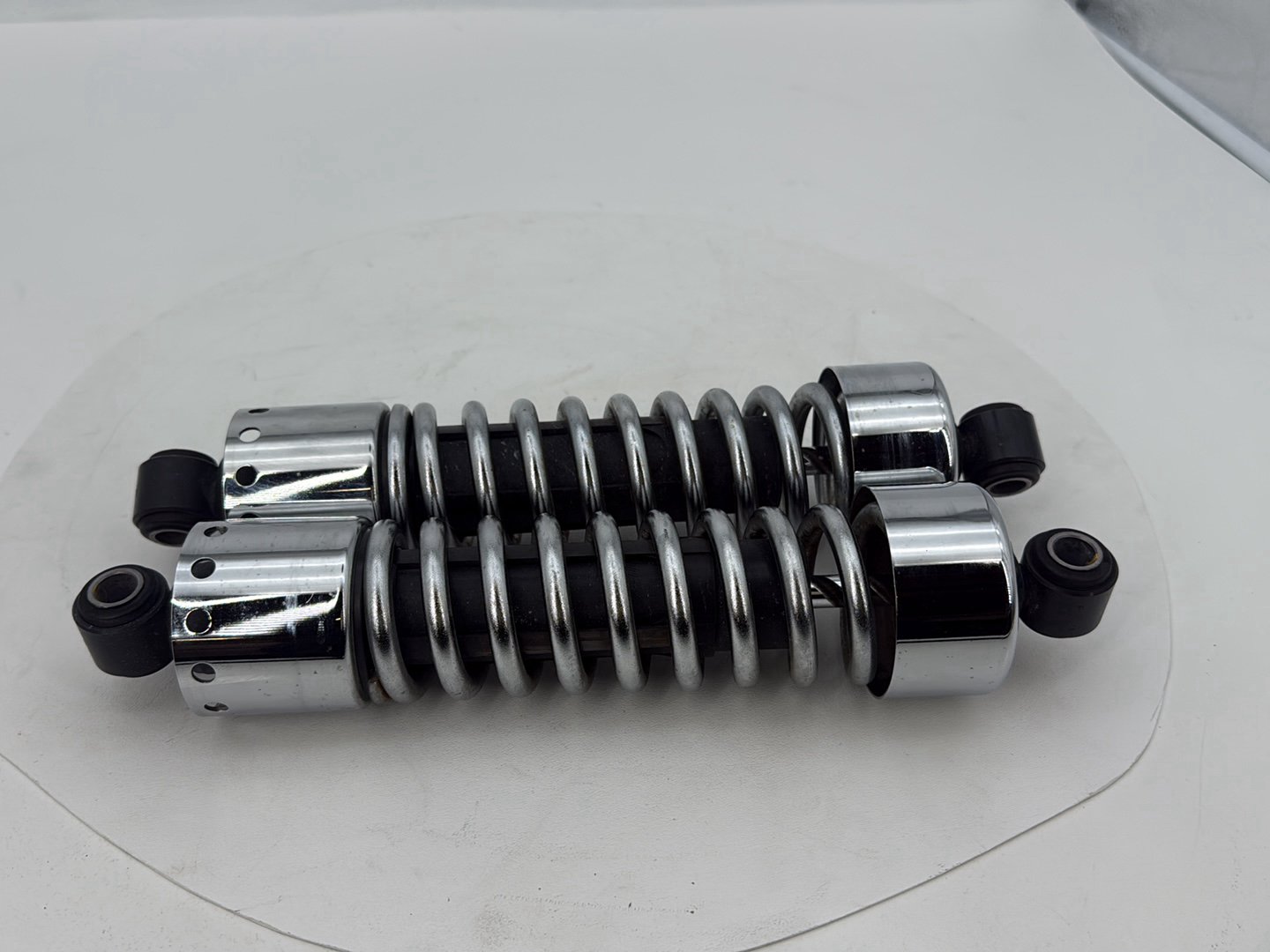2007 - 2017 Harley-Davidson Dyna Wide Glide Rear Left Right Shock Absorbers 54615-01