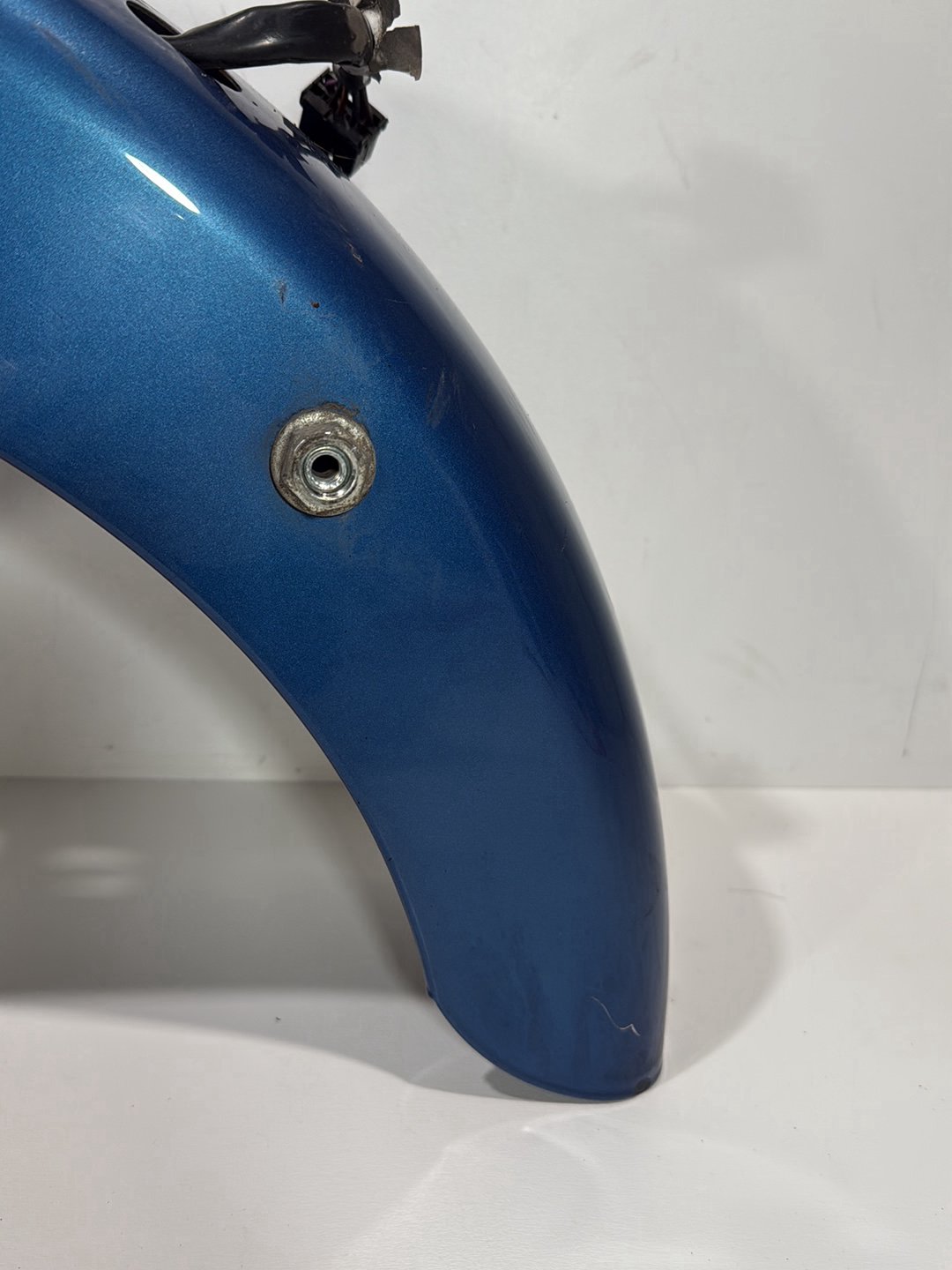 05 Harley Touring Electra Glide Ultra Rear Wheel Fender & Turn Signals Bar Dents