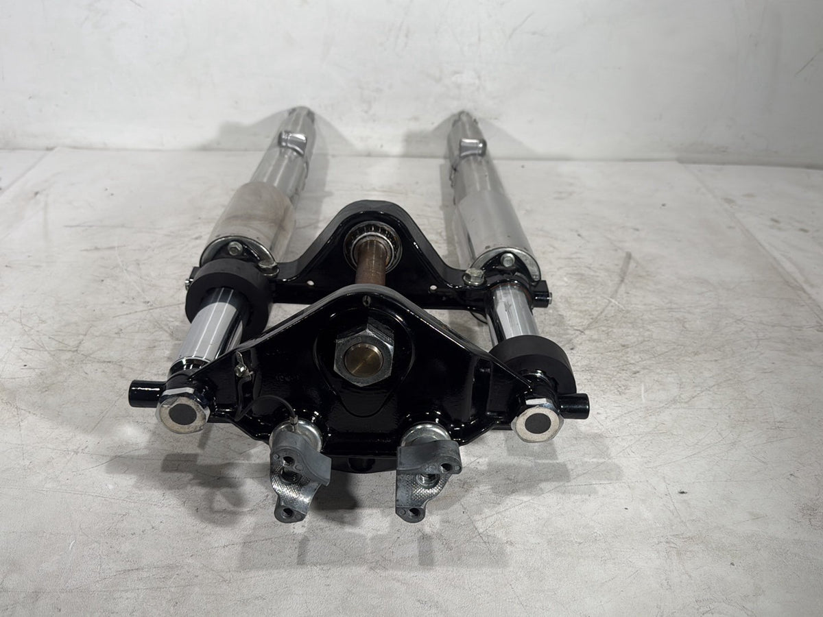 07 Harley Street Glide Touring OEM Front Triple Tree Set LH RH Fork Legs Sliders