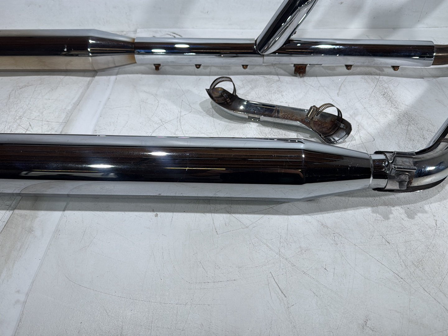 2007 Harley Electra Glide Touring Ultra FLHTCUI Exhaust Header Pipes Muffler