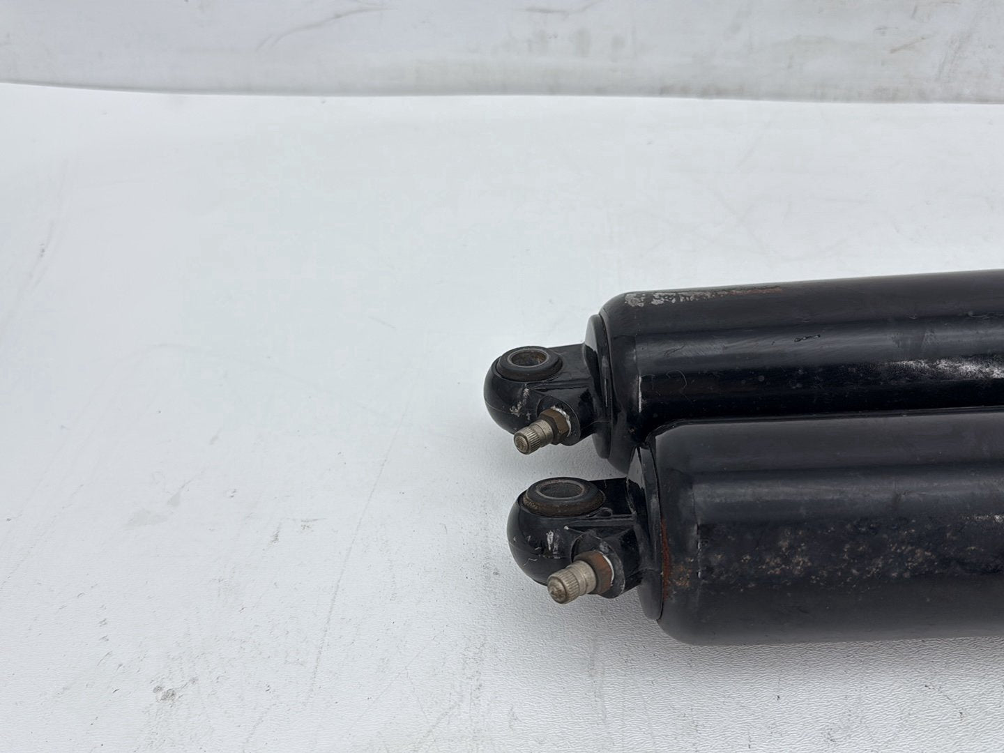 2009 Harley Sportster 883 Low XL883L OEM Rear Left Right Shock Absorbers