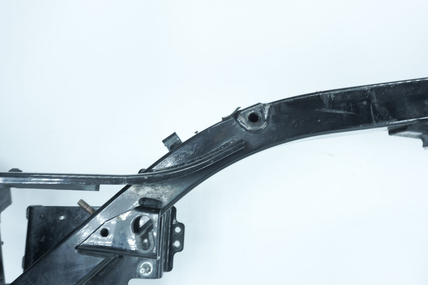 1999 - 2006 Harley-Davidson Dyna Low Rider Body Main Frame Chassis SLVG   47427-99A