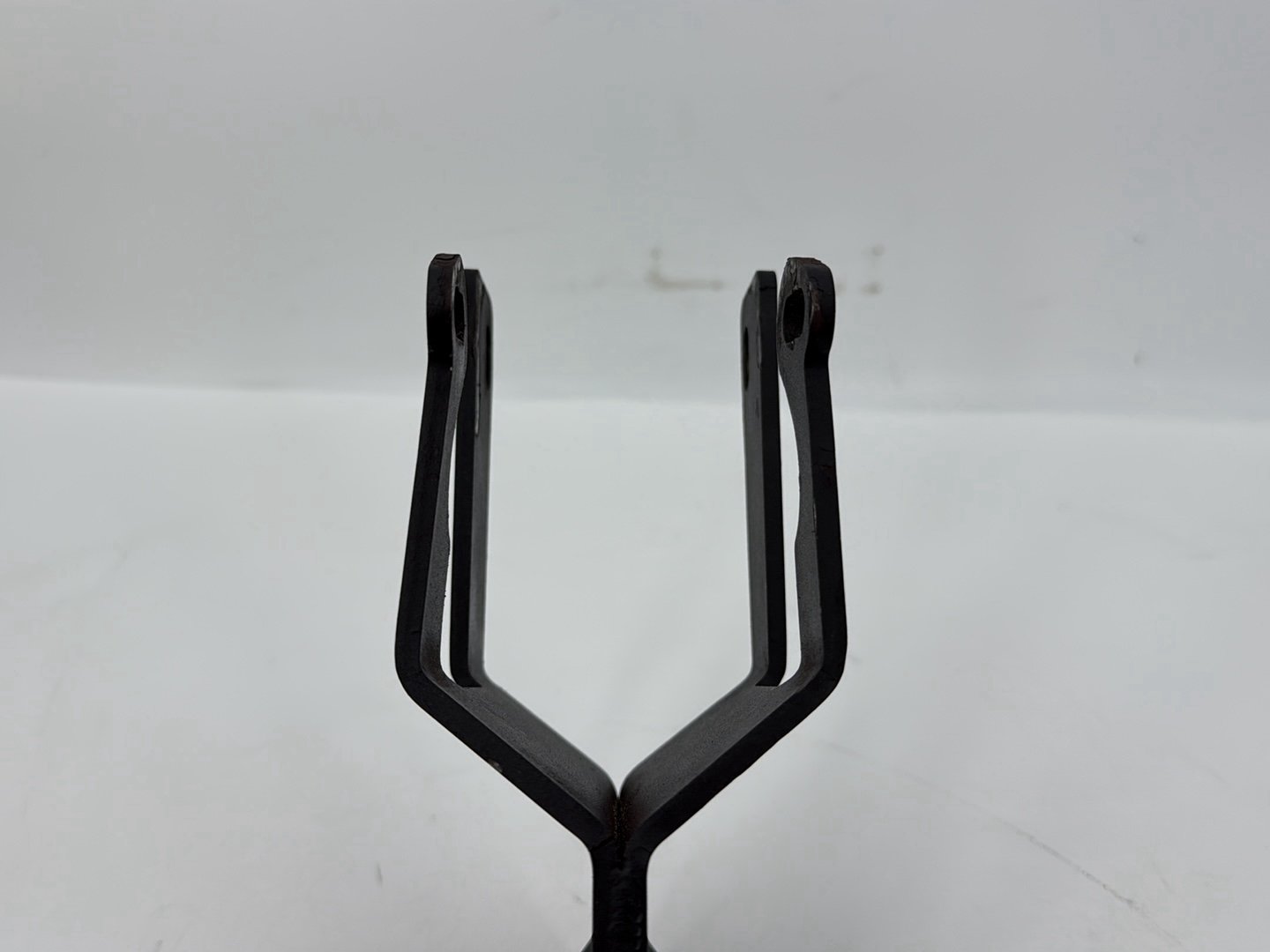 2019 - 2023 Harley-Davidson Touring Road King Special Inner Fairing Mount Support Bracket 47200266