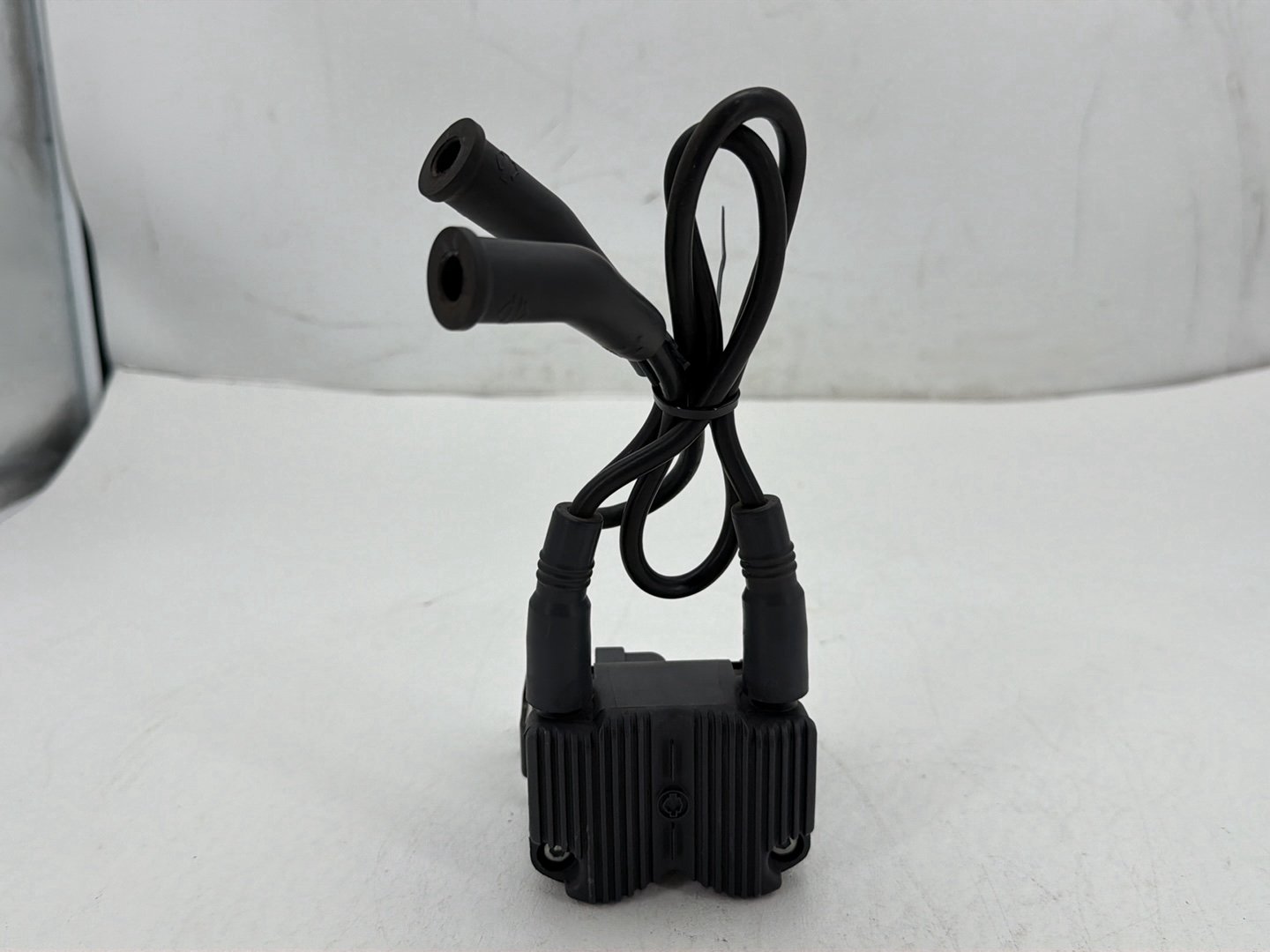 2005 Harley Electra Glide Touring Ultra OEM Ignition Coil Spark Plugs Cable