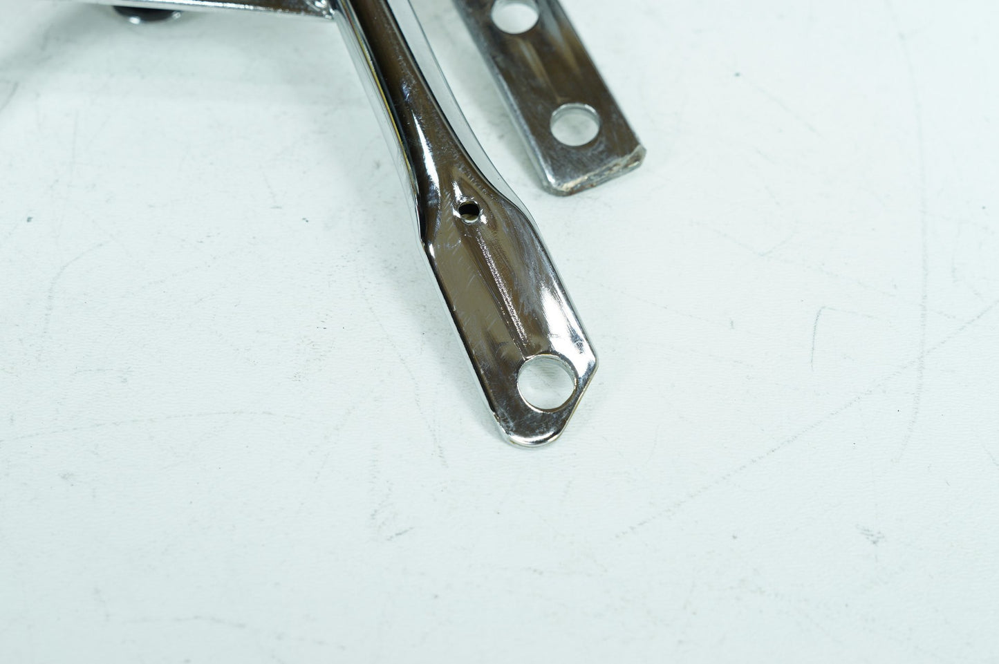 1999 - 2006 Harley-Davidson Touring Road King Detachable Tour Pak Luggage Box Bracket 53804-06