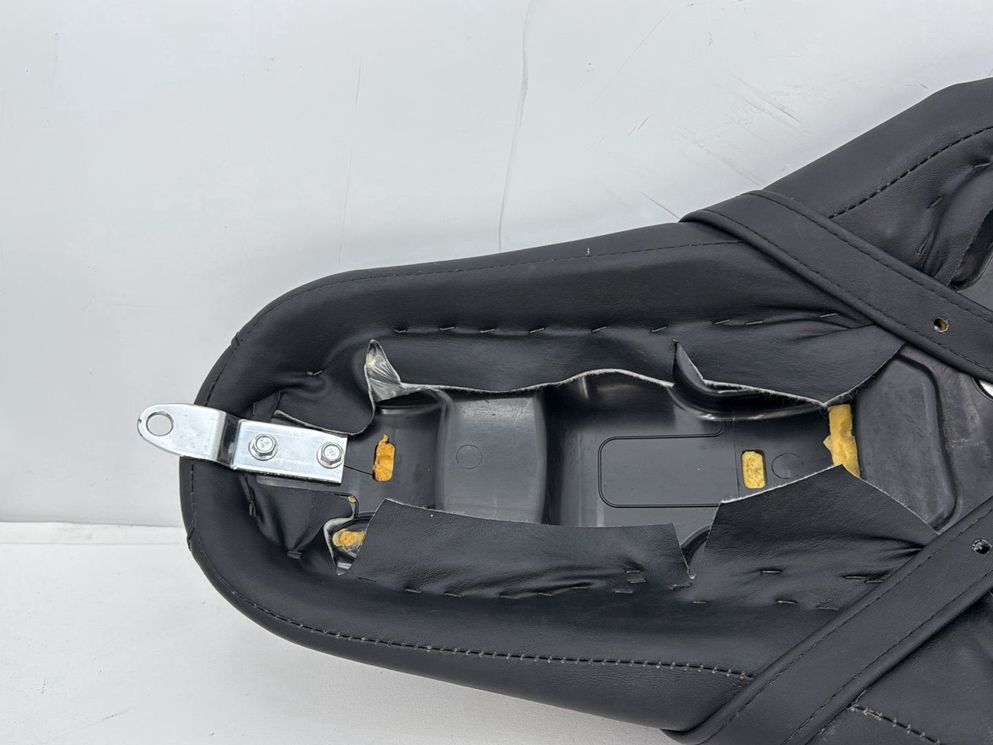 2006 Harley Sportster XL883C 883 Custom OEM Passenger Rider Driver Seat Saddle