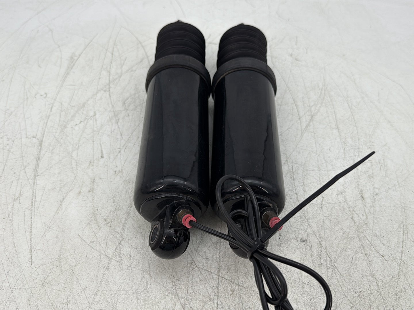 2004 Harley Road King Touring Custom FLHRSI OEM Rear Left Right Shock Absorbers