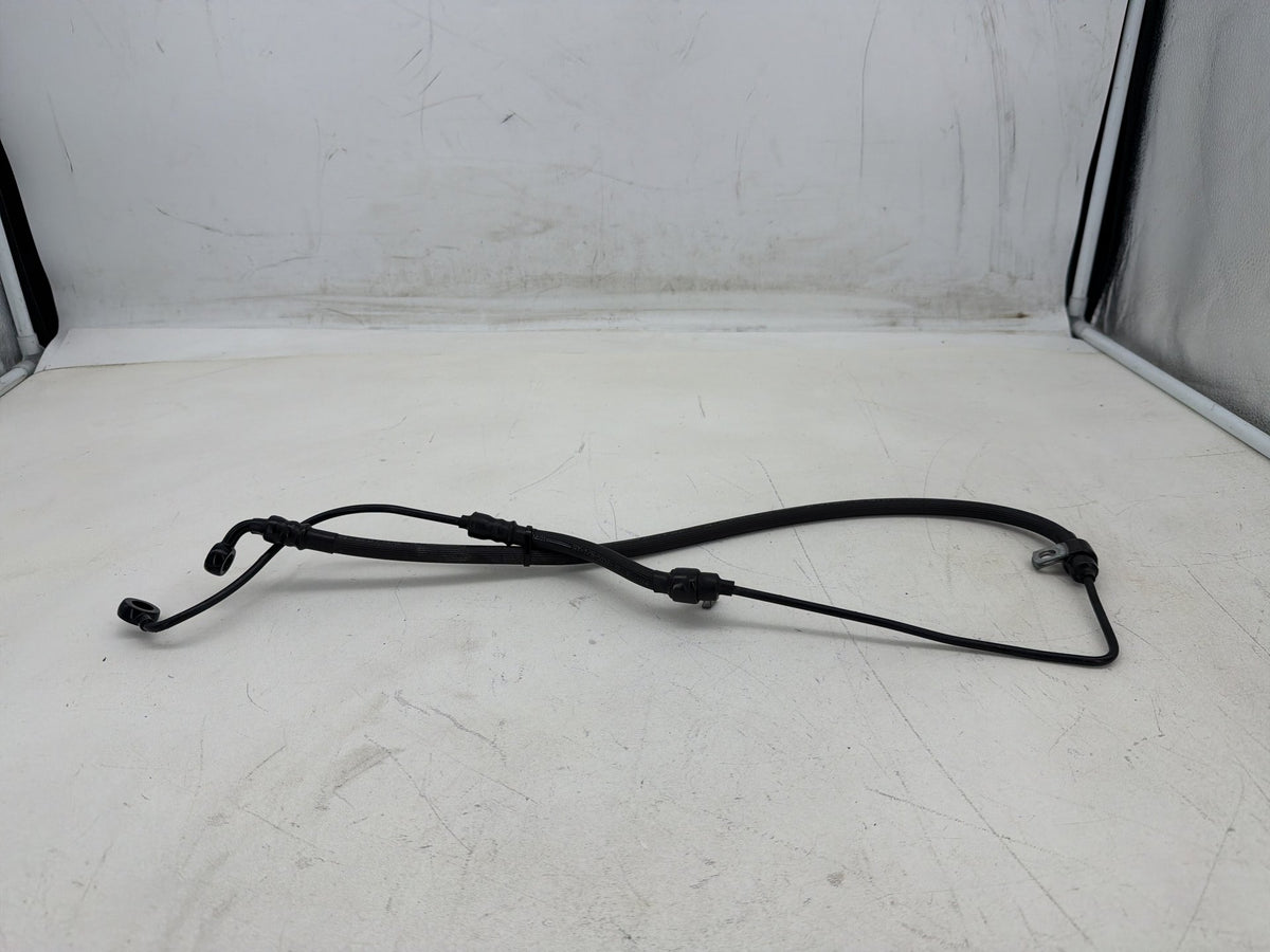 2006 Harley Dyna Super Glide FXDI OEM Front Brake Hose Line Pipe