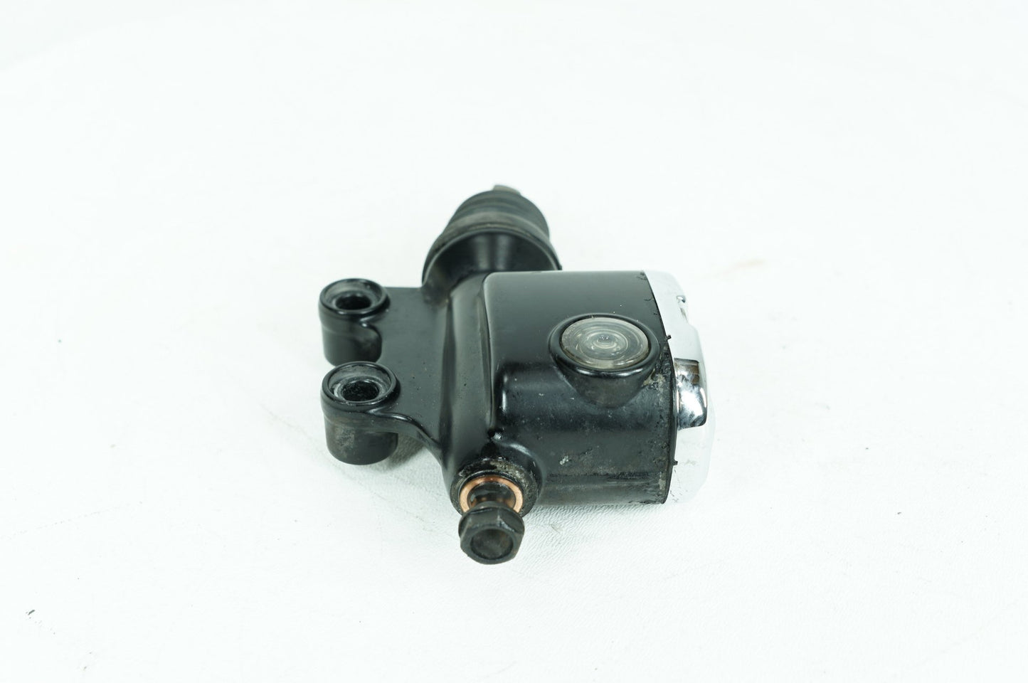 2008 - 2016 Harley-Davidson Touring Road Glide Custom Rear Brake Master Cylinder Reservoir  	41763-08C