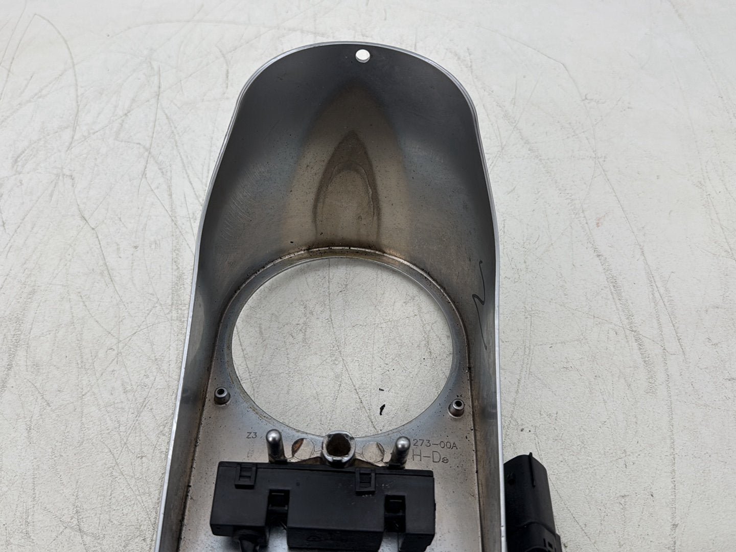 2011 Harley Softail FLSTFB Fat Boy OEM Fuel Gas Tank Dash Console NOKey