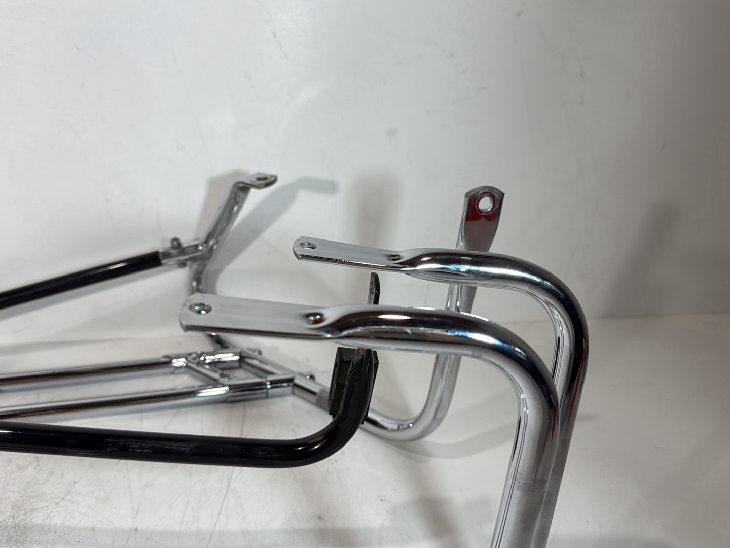 2007 - 2012 Harley-Davidson Touring Electra Glide Ultra Rear Left Right Saddlebag Guard Rails Bar 49193-09