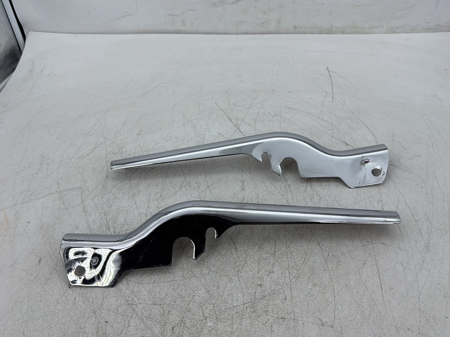 1995 Harley Road King Touring FLHR OEM Rear Left Right Fender Struts Bracket