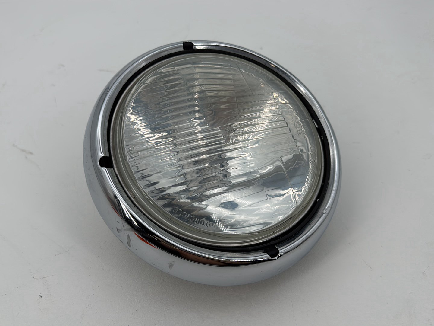 1999 - 2006 Harley-Davidson Touring Electra Glide Classic Headlight Headlamp Head Light Halogen 67702-81A