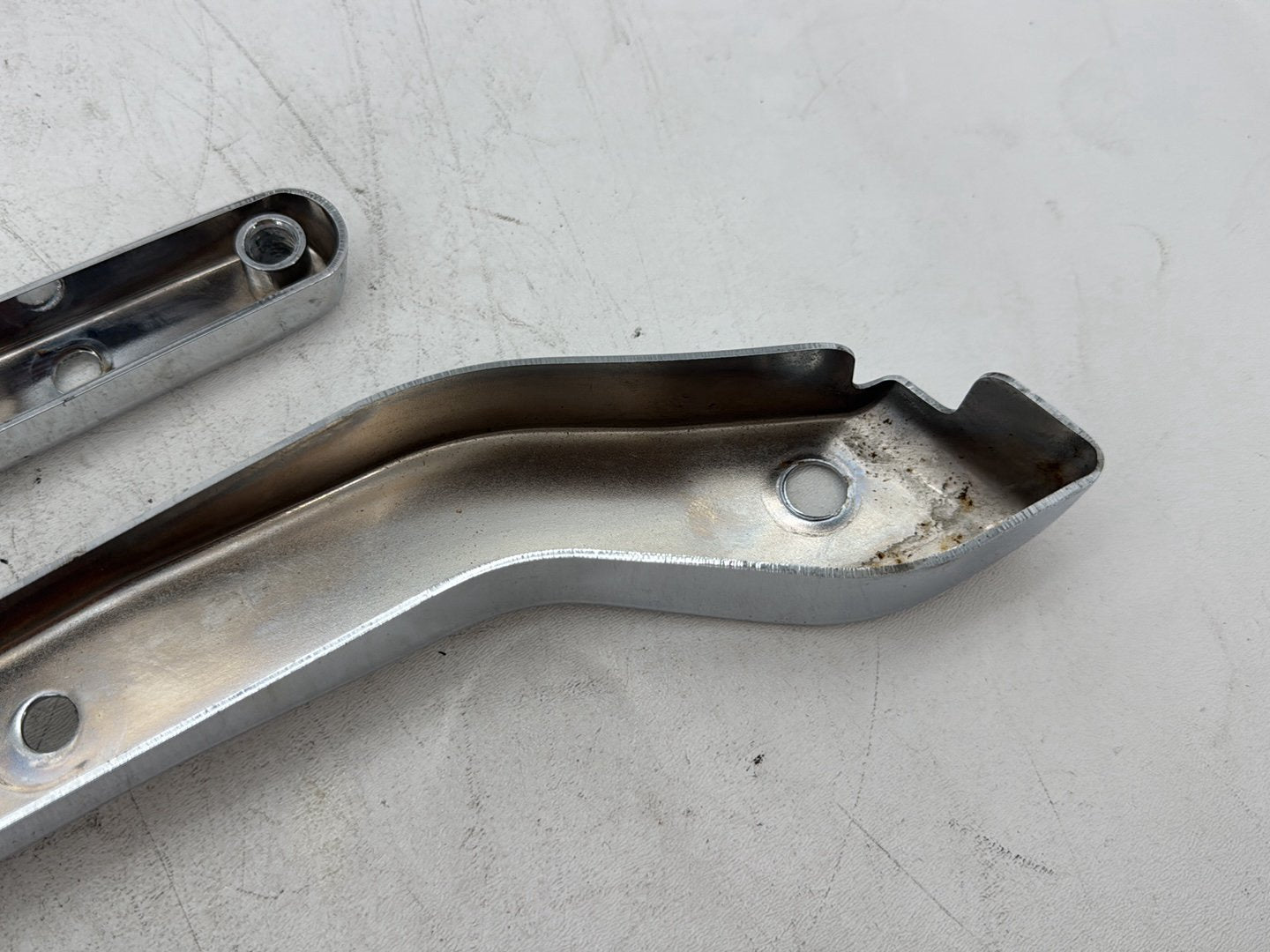 2003 Harley Dyna Wide Glide FXDWG OEM Rear Left Right Fender Struts Bracket