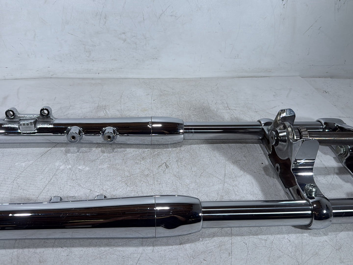 2003 Harley Softail Deuce FXSTD Front Triple Tree Set & LH RH Fork Legs Sliders