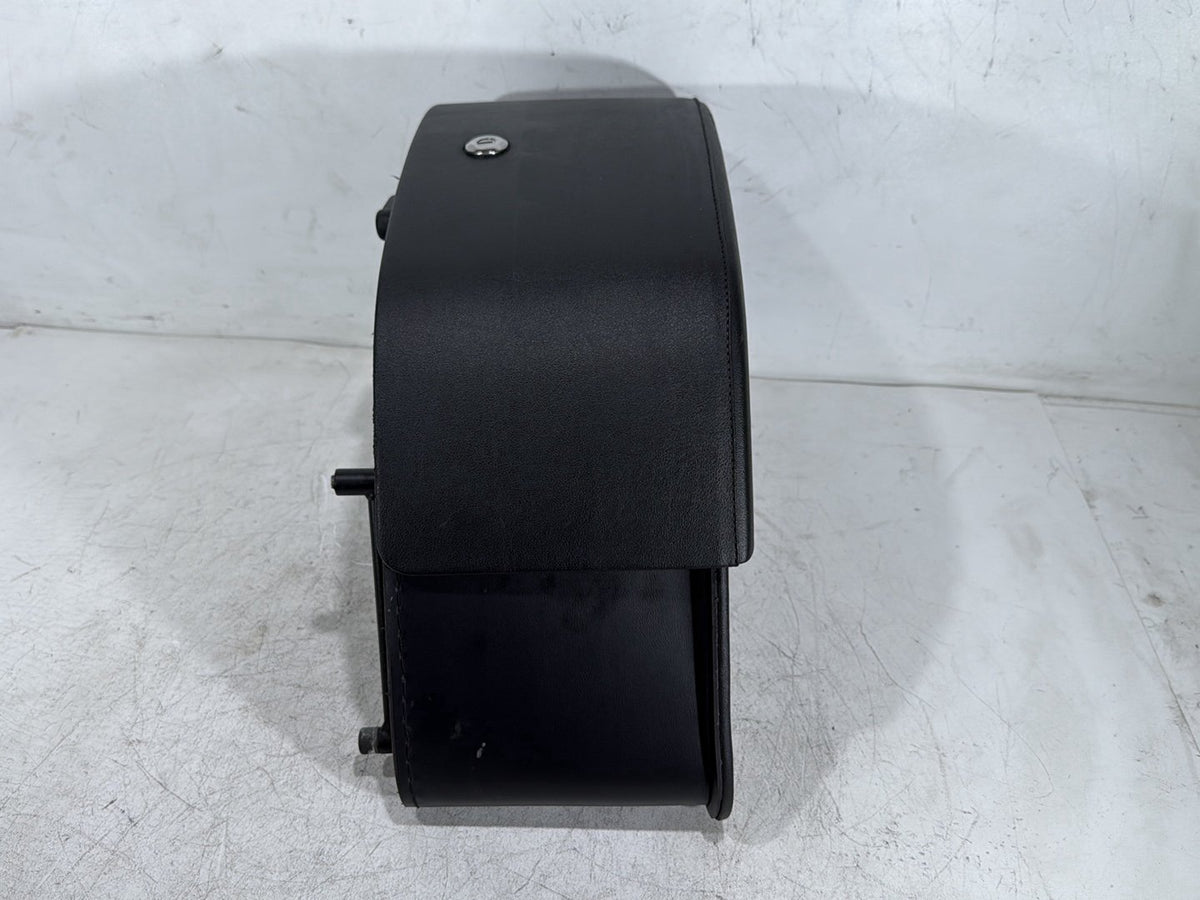 14 Harley Dyna Low Rider Rear Right 1 Saddlebag Viking Baelor Medium * NO Key *