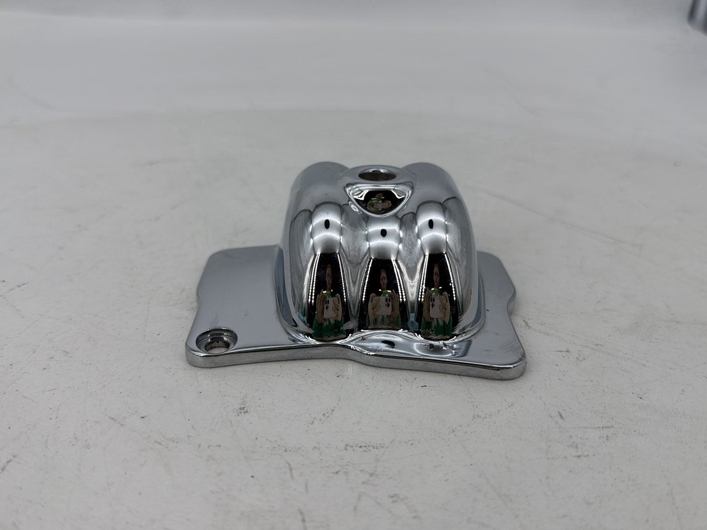 1999 - 2006 Harley-Davidson Touring CVO Screamin Eagle Road King Oil Line Hose Cover Cap Trim Panel 37946-99