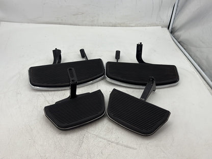 2013 Harley Electra Glide Touring Ultra FLHTCUI OEM Left Right Driver & Pass Floorboard Foot Rest