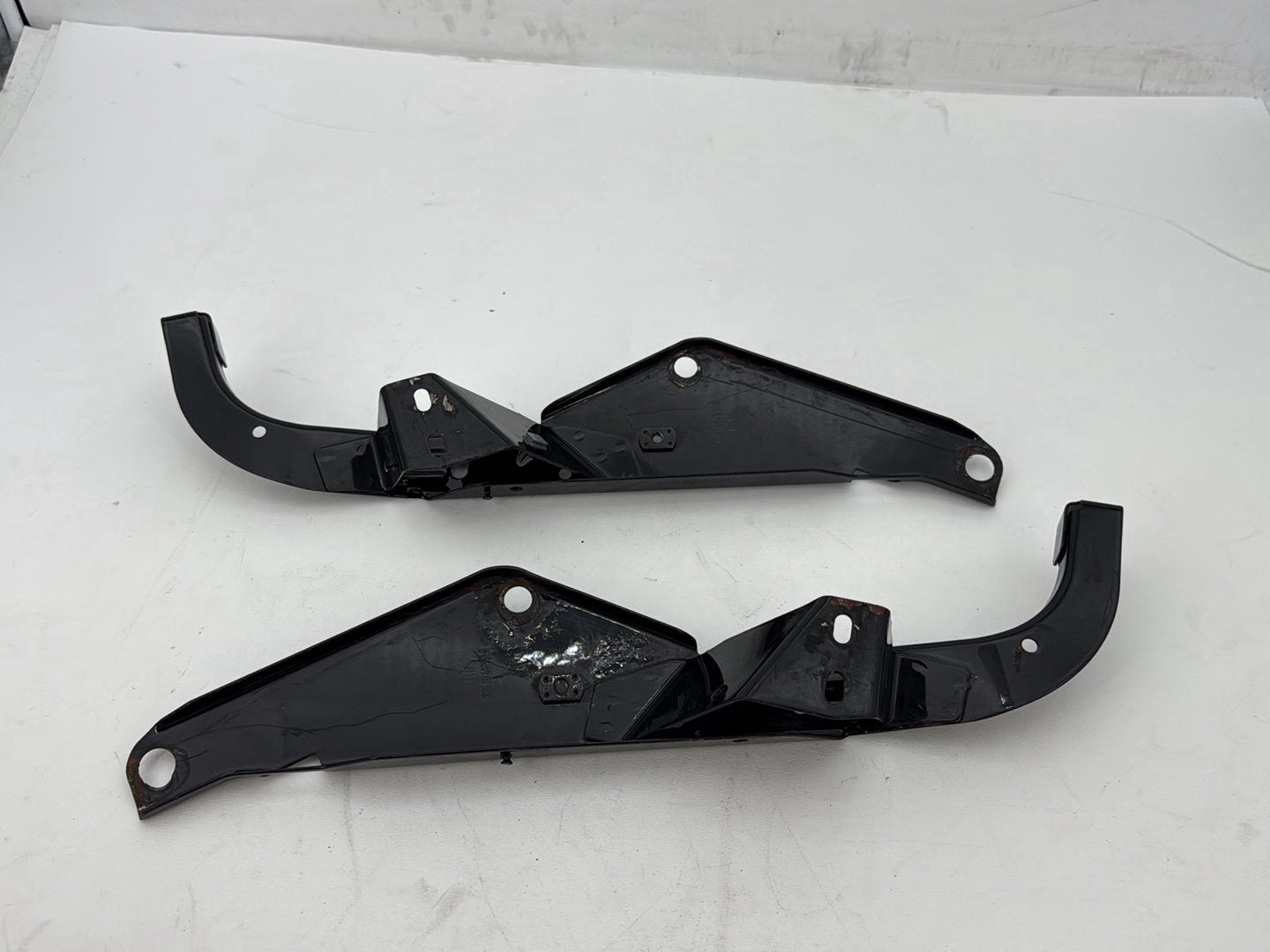 2013 Harley Street Glide Touring FLHX OEM Right Left Fairing Support Brackets