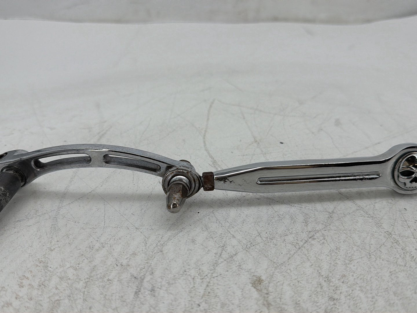 2005 Harley Electra Glide Touring Gear Shifter Lever Rod linkage Willie G Skull