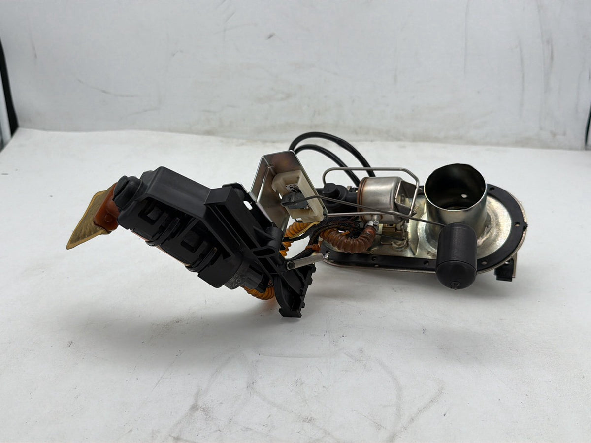 2007 Harley Street Glide Touring FLHX OEM Fuel Pump Gas Gasoline Petrol Sending