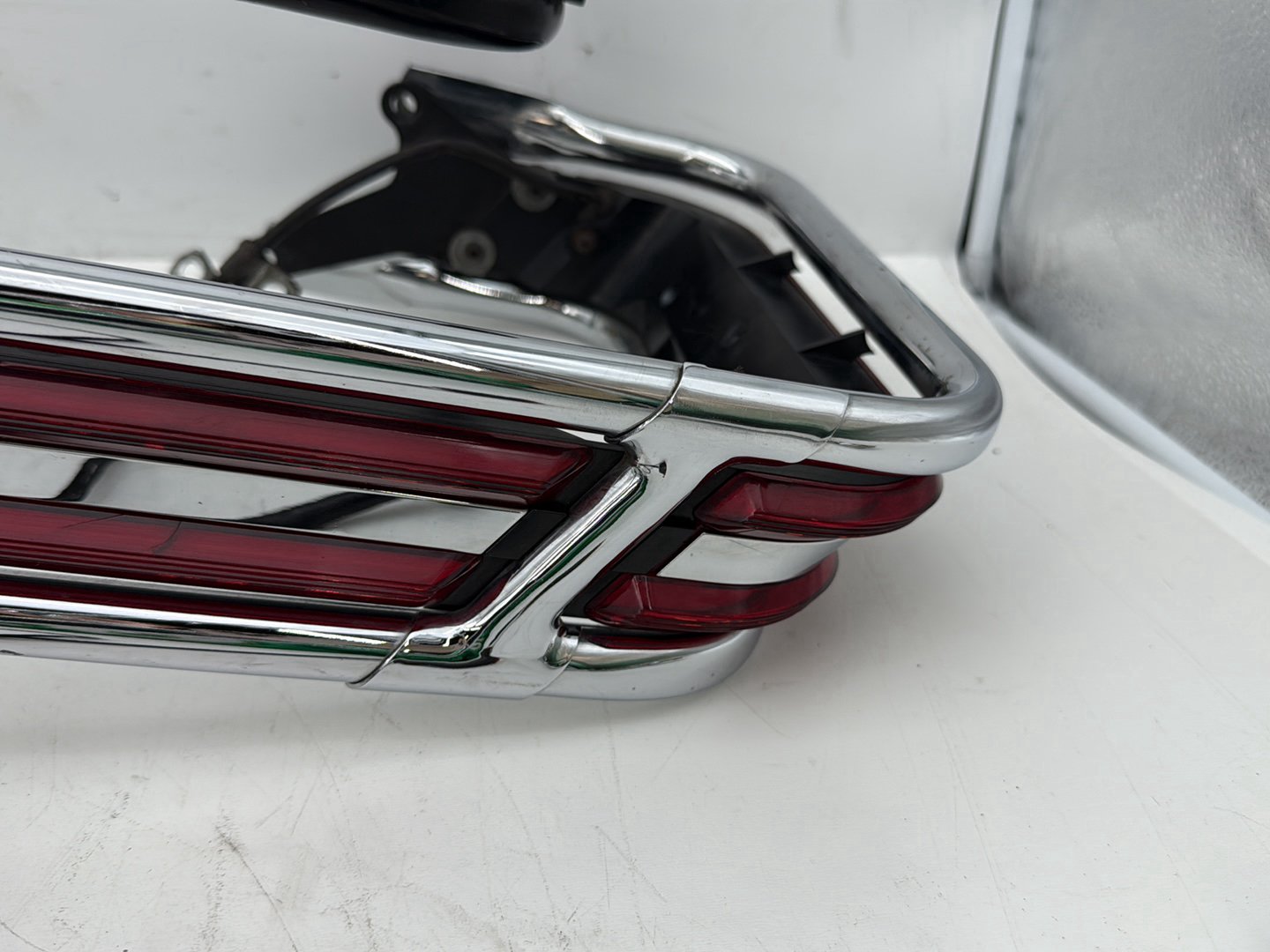 1995 Harley Touring FLHTCI Electra Glide Classic OEM Rear Left Right Saddlebag Guard Rails Bar