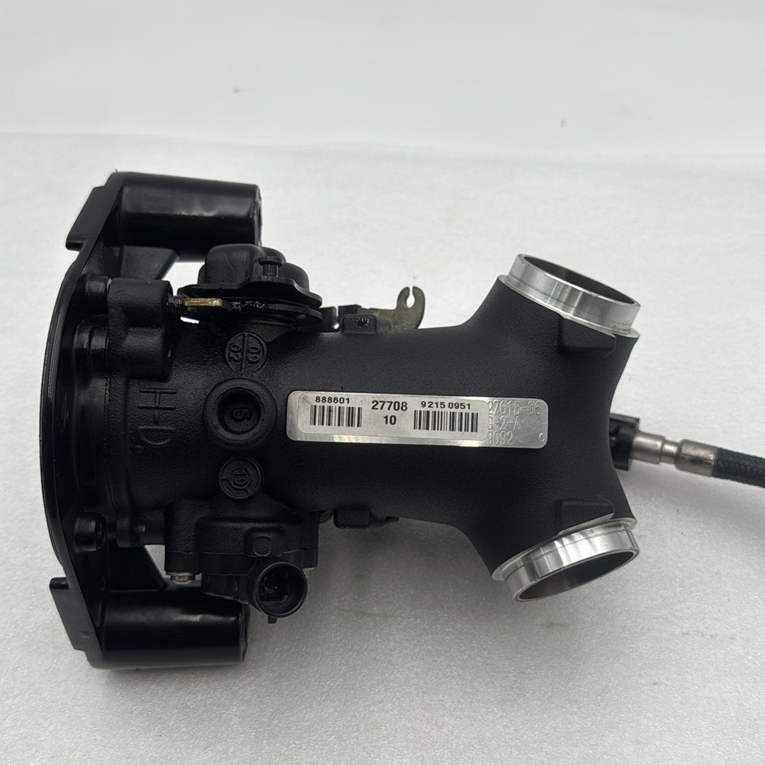 2007 - 2017 Harley-Davidson Dyna Wide Glide Engine Intake Manifold Throttle Body 27708-06A
