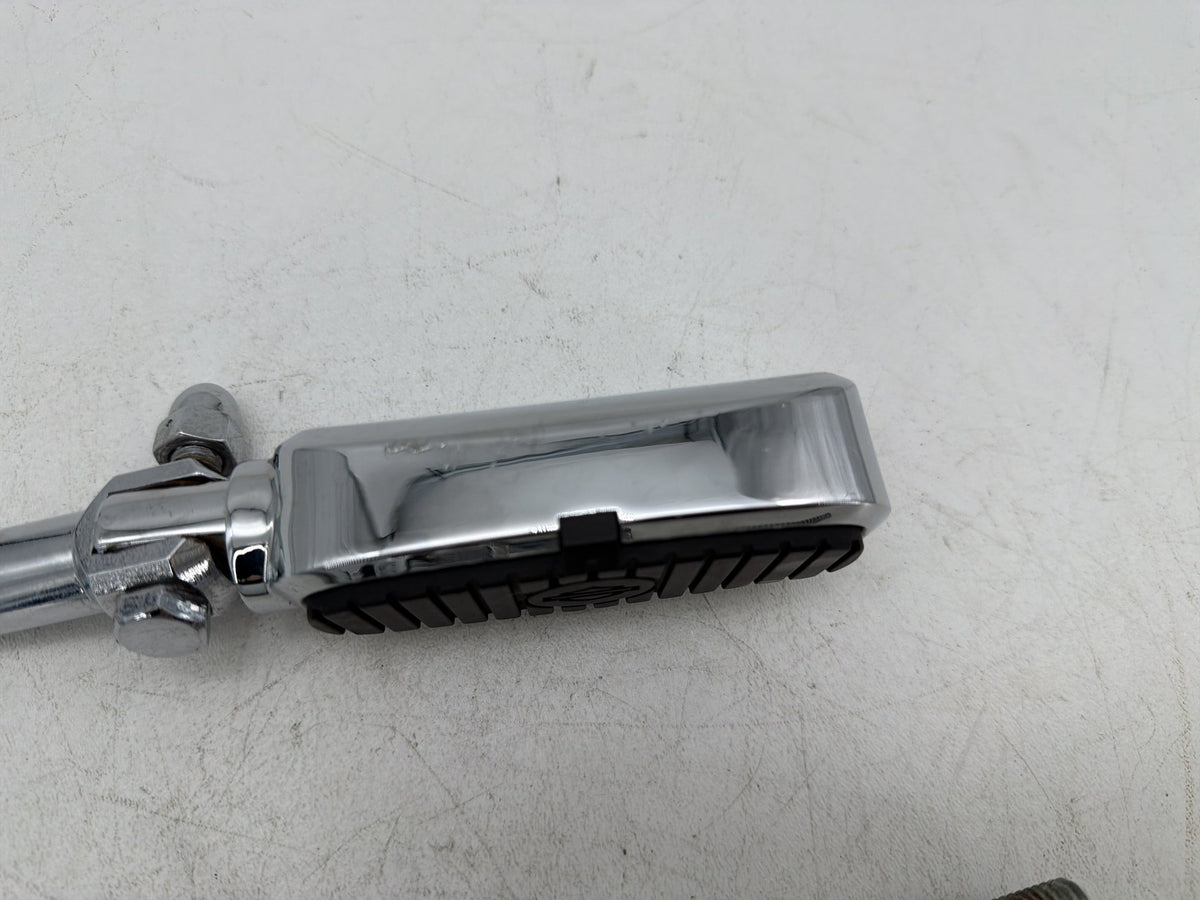 2003 Harley Softail Deuce FXSTDI OEM Passenger Left & Right Foot Pegs