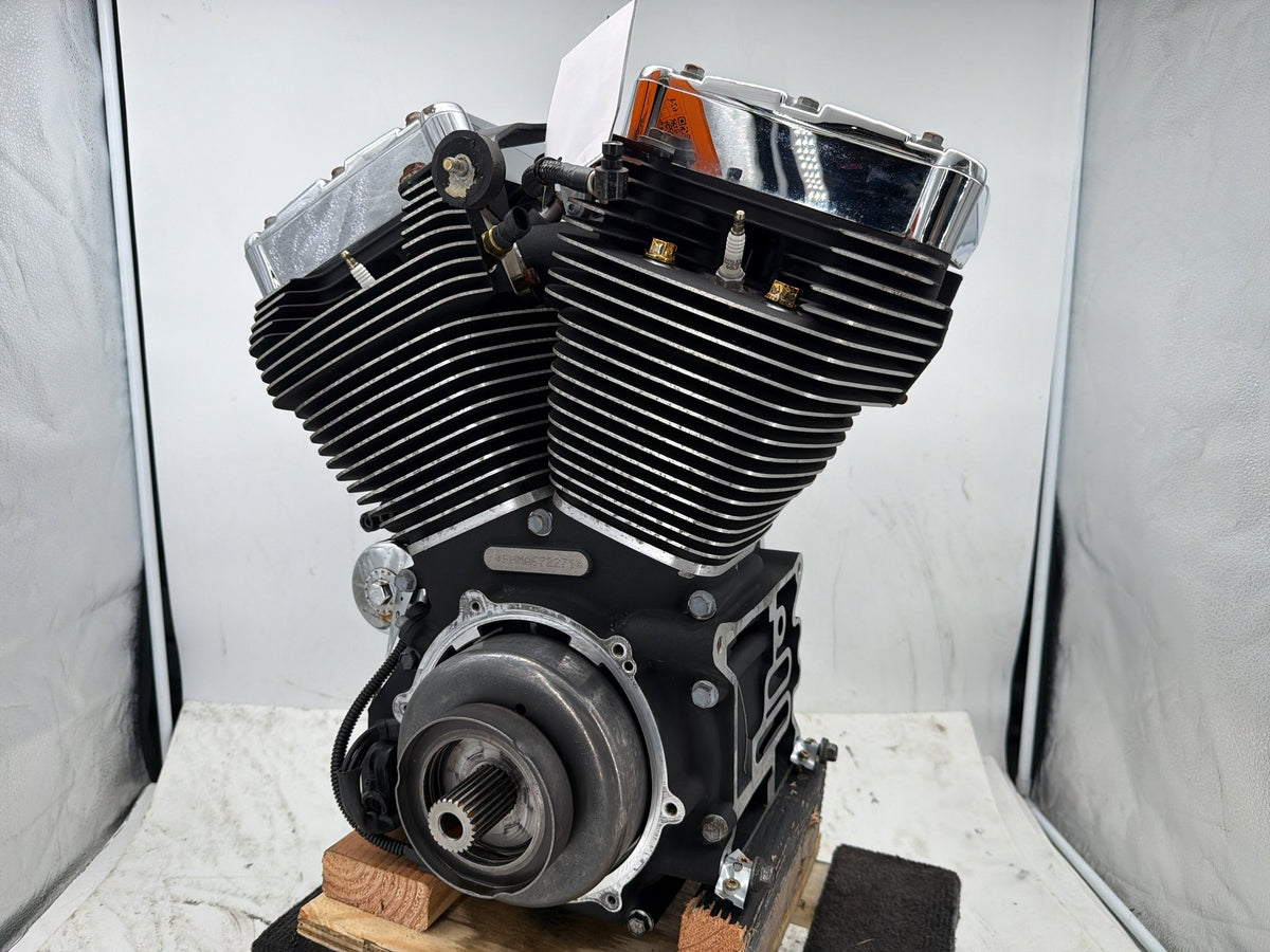 2010 Harley Road King Touring Police Twin Cam 103 Engine Motor air-cooled 8K