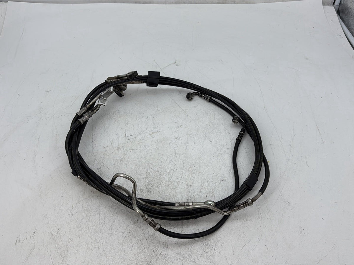 18 Harley Electra Glide Touring Ultra FLHTCU OEM Front Brake Hose Line Pipe ABS