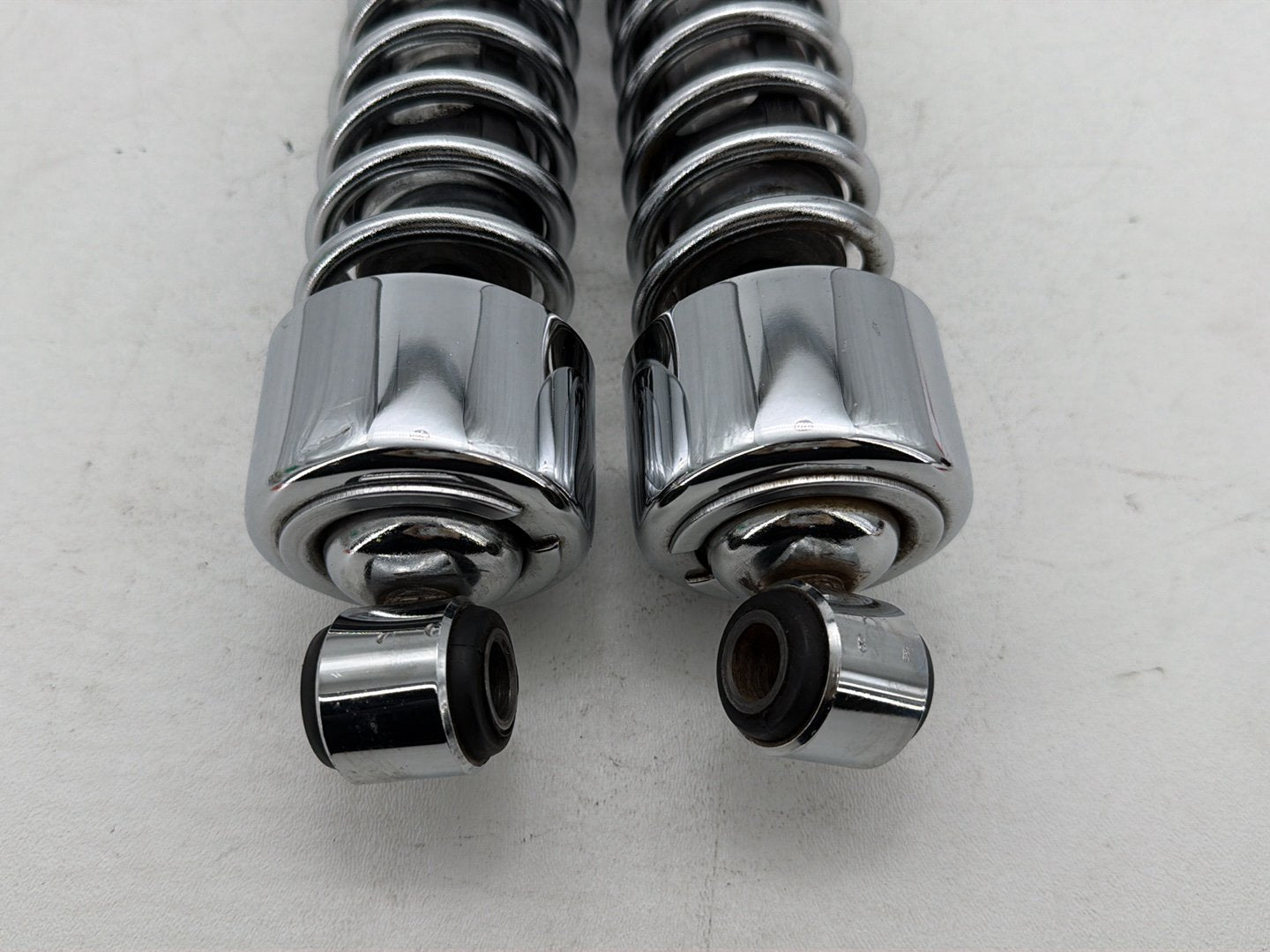 2000 Harley Sportster 883 Custom XL883C OEM Rear Left Right Shock Absorbers 13"