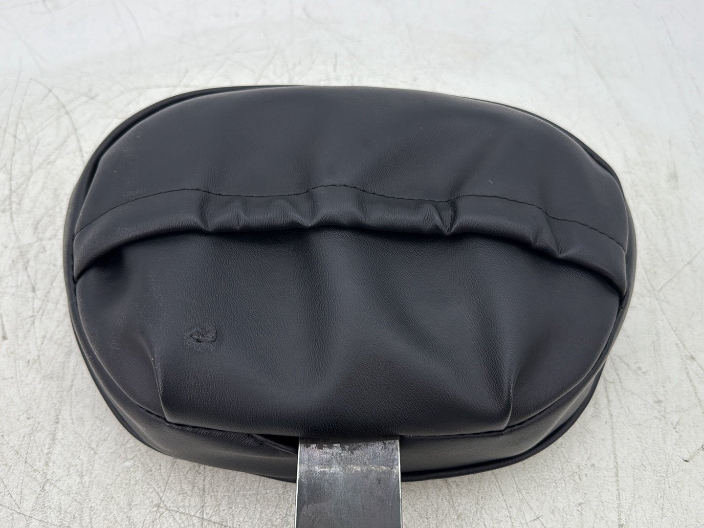 1998 Harley Touring FLHTCUI Electra Glide Ultra OEM Rider Driver Backrest Adjustable Cushion Pad