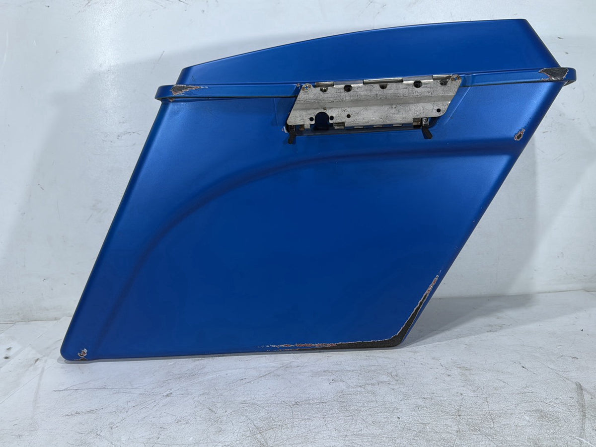 2007 Harley Street Glide Touring FLHX OEM Right 1 Saddlebag Luggage NO Key