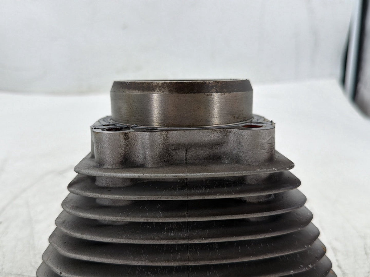 2004 Harley Sportster XL883C 883 Custom V-Twin Evolution Engine Jug 1 Cylinder Barrel