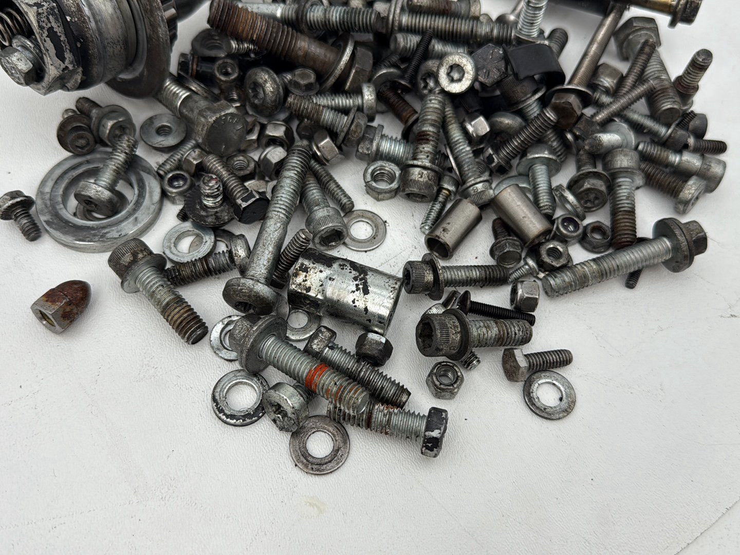 2019 - 2023 Harley-Davidson Touring Road King Special Hardware Bolts Nuts & Brackets 16400005